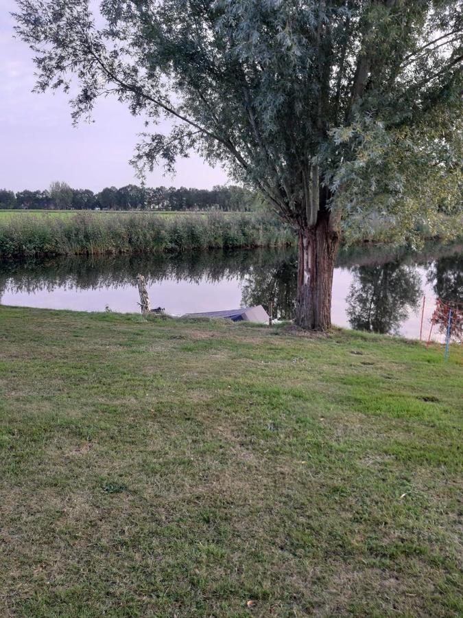Amazing Home In Vlagtwedde, 3 Bedrooms, Recently Renovated For Recreational Purposes Only Eksteriør billede